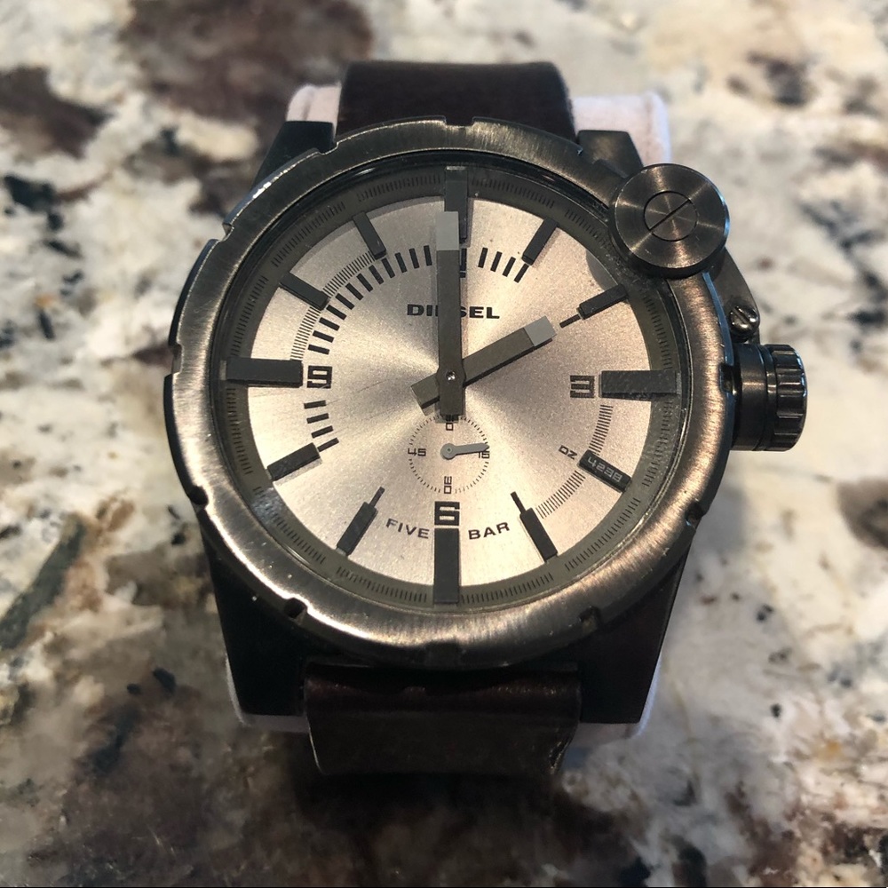 Men’s Diesel watch leather band